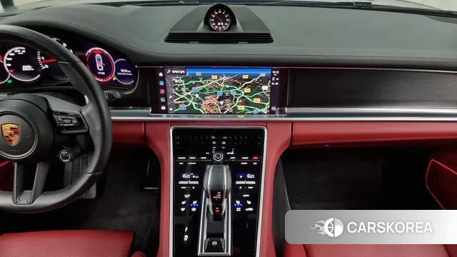 Porsche Panamera (971) 2023 Черный из Кореи, фото 5