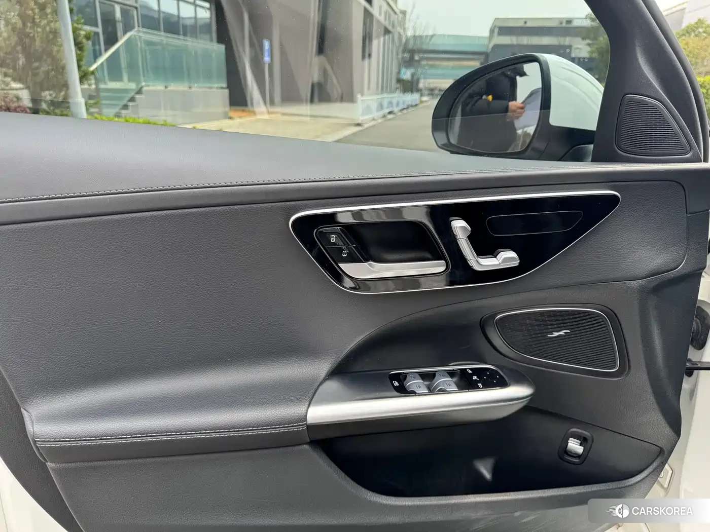 Mercedes-Benz C-class 2023 Белый из Китая, фото 5
