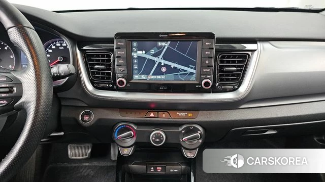 Kia Stonic 2018 Синий из Кореи, фото 5