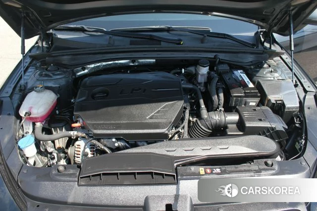 Kia K5 3rd generation 2021 Серый из Кореи, фото 5