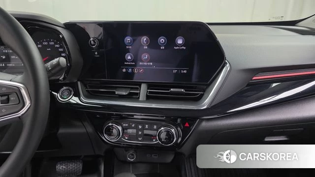 Chevrolet (GM Daewoo) Trax Crossover 2024 Серебристо-серый из Кореи, фото 5