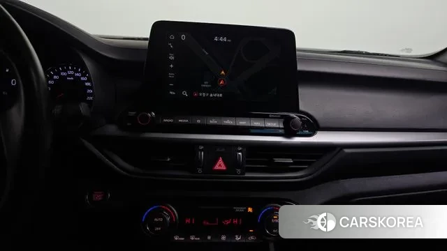 Kia Come New K3 2021 Серый из Кореи, фото 5