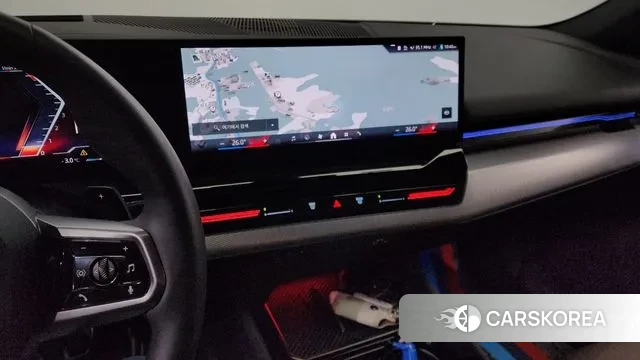 BMW 5 Series (G60) 2024 Белый из Кореи, фото 5