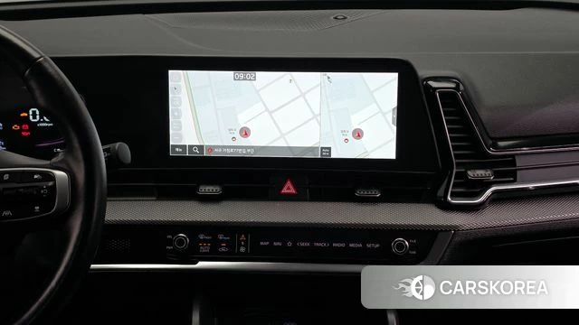 Kia Sportage 5th Generation 2023 Белый из Кореи, фото 5