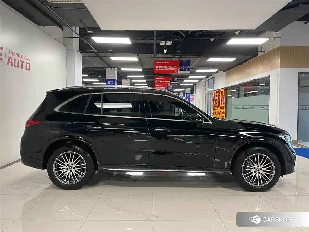 Mercedes-Benz GLC 2023 Черный из Китая, фото 5