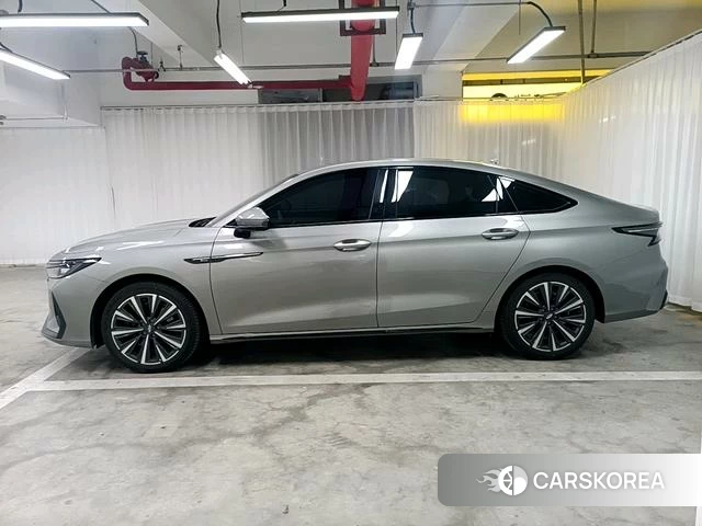 Chery Arrizo 8 2024 Темно-серый из Китая, фото 5