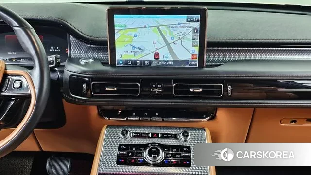 Lincoln Aviator 2nd generation 2020 Белый из Кореи, фото 5