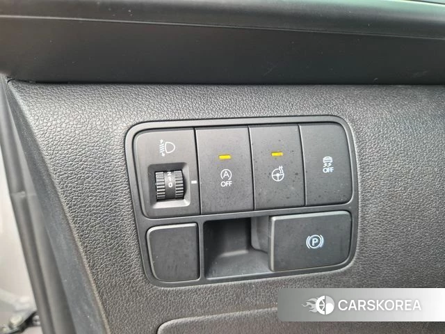 Hyundai Staria 2025 Серебристо-серый из Кореи, фото 5