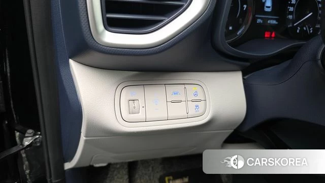 Hyundai Venue 2022 Черный из Кореи, фото 5