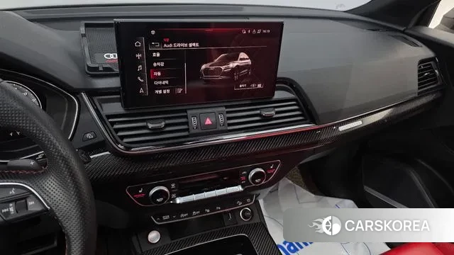 Audi SQ5 (FY) 2023 Темно-зеленый из Кореи, фото 5