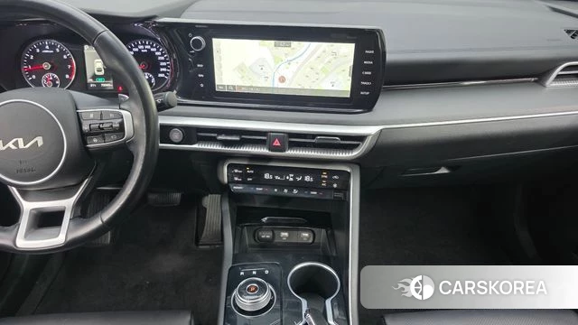 Kia K5 3rd generation 2022 Серый из Кореи, фото 5