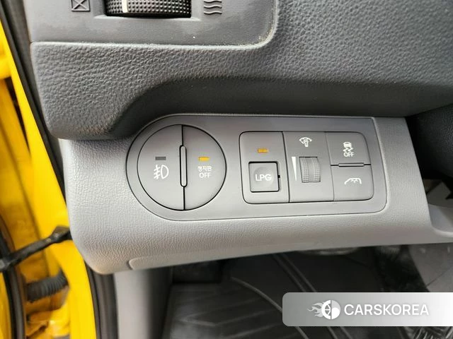 Hyundai The New Grand Starex 2019 Желтый из Кореи, фото 5