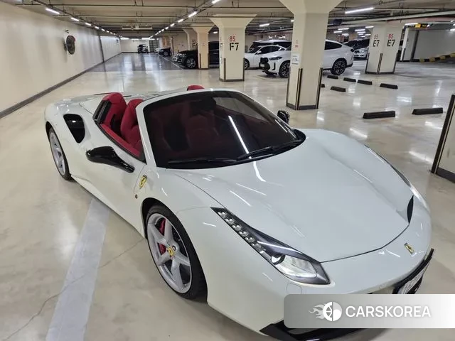 Ferrari 488 Spider 2018 Белый из Кореи, фото 5