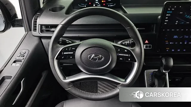 Hyundai Staria 2023 Черный из Кореи, фото 5