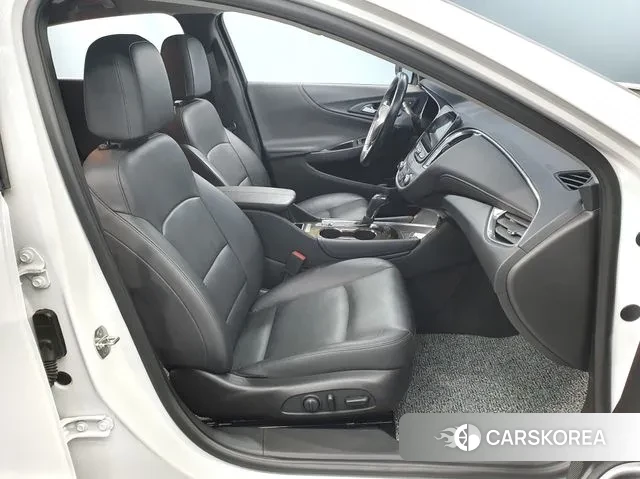 Chevrolet (GM Daewoo) The New Malibu 2019 Белый из Кореи, фото 5