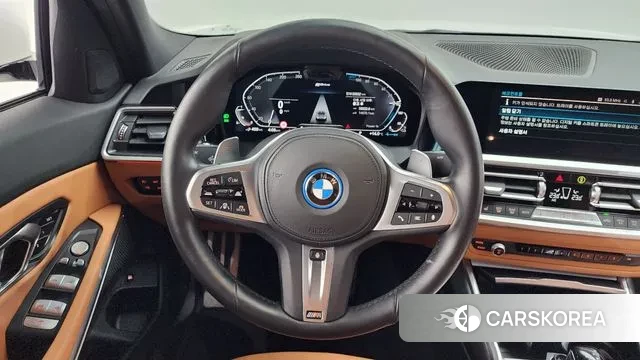 BMW 3 Series (G20) 2022 Белый из Кореи, фото 5