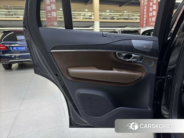 Volvo XC90 2020 Черный из Китая, фото 5