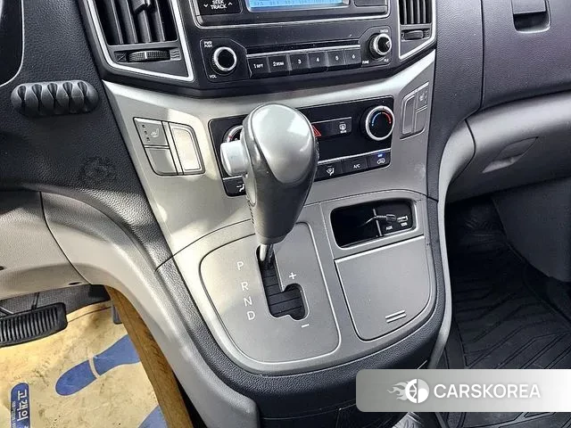 Hyundai The New Grand Starex 2018 Серебряный из Кореи, фото 5