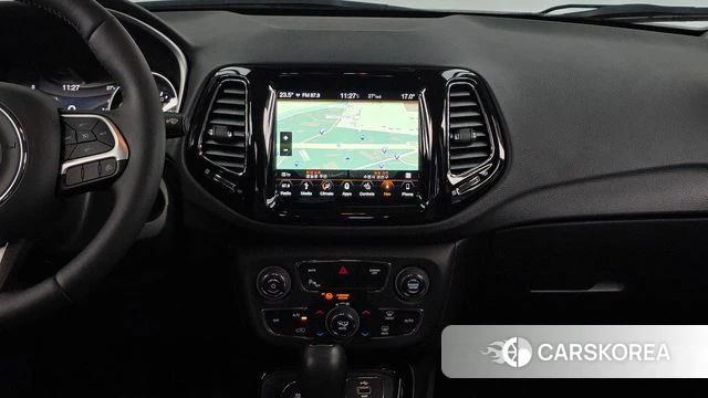 Jeep Compass 2nd Generation 2019 Белый из Кореи, фото 5