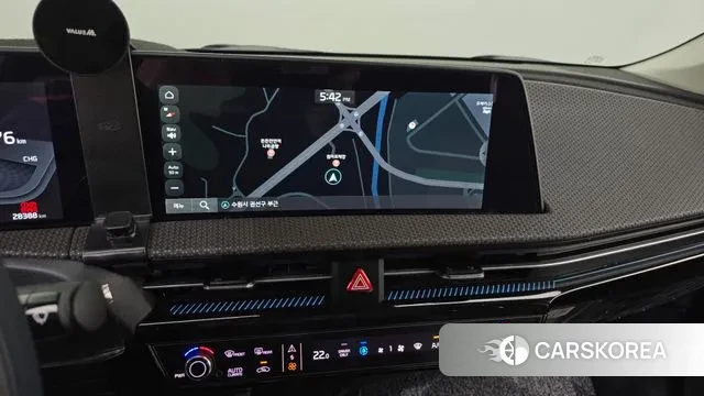 Kia EV6 2023 Серый из Кореи, фото 5