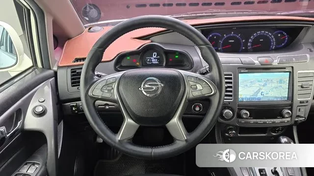 Ssangyong Korando Turismo 2018 Белый из Кореи, фото 5