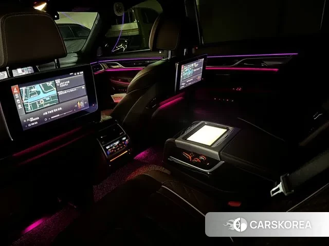 BMW 7 Series (G11) 2020 Черный из Кореи, фото 5