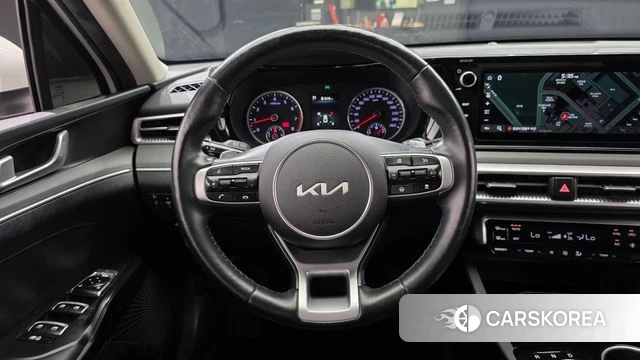 Kia K5 3rd generation 2022 Белый из Кореи, фото 5