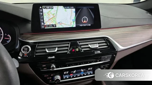 BMW 5 Series (G30) 2018 Черный из Кореи, фото 5