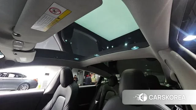 Tesla Model 3 2020 Черный из Кореи, фото 5