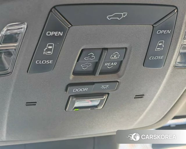 Toyota Grevia 2023 Черный из Китая, фото 5