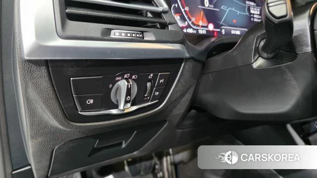 BMW X3 (G01) 2024 Белый из Кореи, фото 5