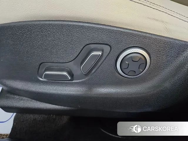 Genesis GV70 2021 Белый из Кореи, фото 5