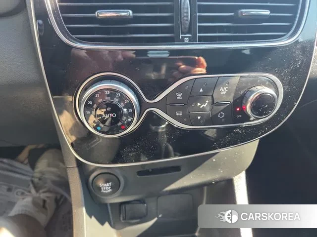 Renault Korea (Samsung) Clio 2019 Белый из Кореи, фото 5