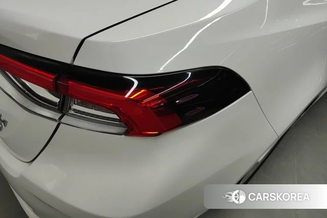 Toyota Corolla 2021 Белый из Китая, фото 4