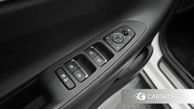 Hyundai The New Grandeur IG Hybrid 2022 Белый из Кореи, фото 5
