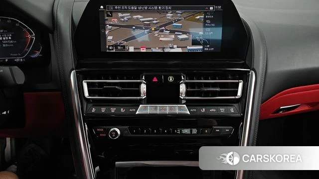 BMW 8 Series (G15) 2021 Небесно-голубой из Кореи, фото 5