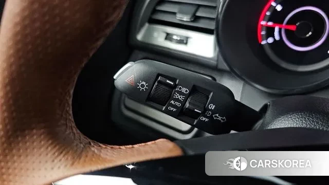 Ssangyong Tivoli Armor 2018 Синий из Кореи, фото 5