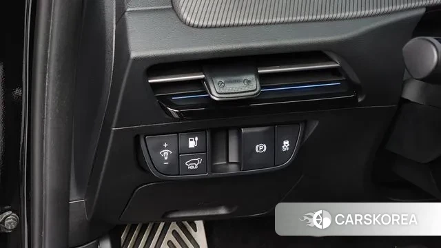 Kia EV6 2023 Черный из Кореи, фото 5