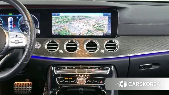 Mercedes-Benz E-Class W213 2019 Черный из Кореи, фото 5