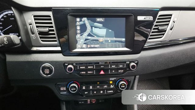 Kia Niro 2018 Серый из Кореи, фото 5