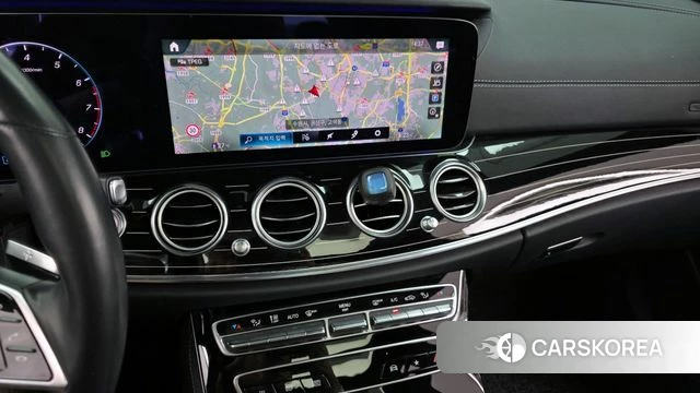 Mercedes-Benz E-Class W213 2021 Черный из Кореи, фото 5