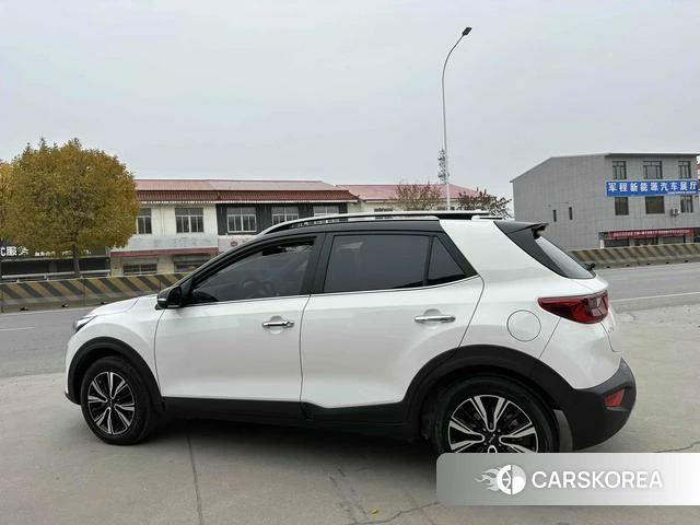 Kia Yi Ran 2024 Белый из Китая, фото 5