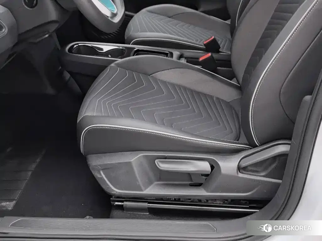 Volkswagen ID.3 2023 Белый из Китая, фото 5