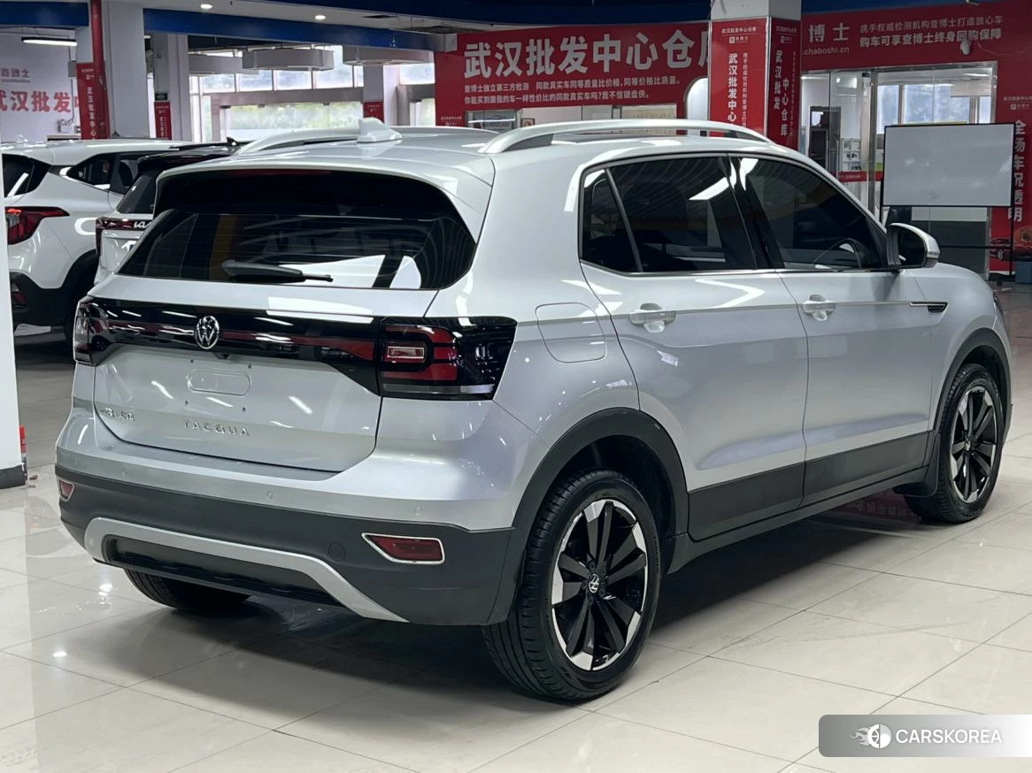 Volkswagen Exploring the shadow 2021 Серебристо-серый из Китая, фото 5