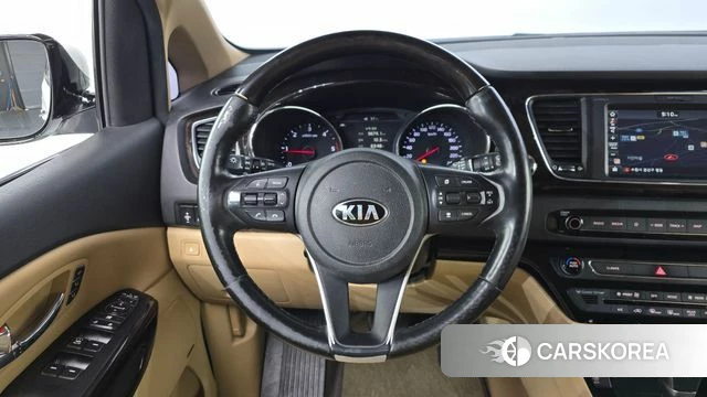 Kia The New Carnival 2018 Белый из Кореи, фото 5