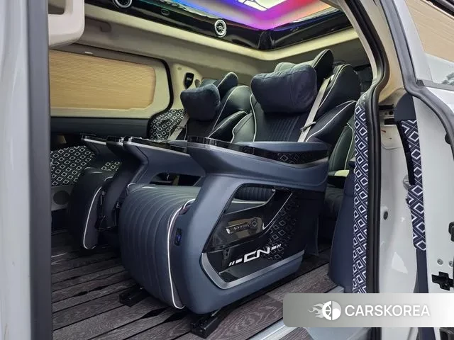 Kia The New Carnival 4th Generation 2025 Белый из Кореи, фото 5