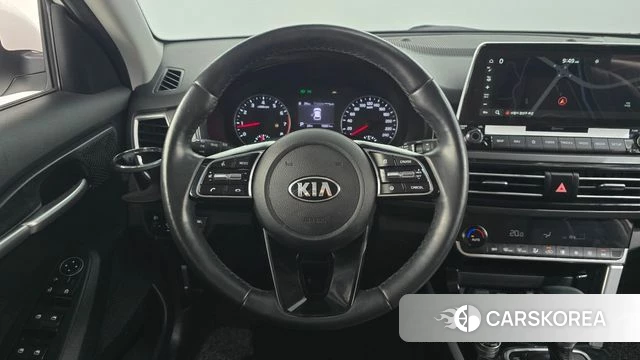 Kia Seltos 2021 Белый из Кореи, фото 5