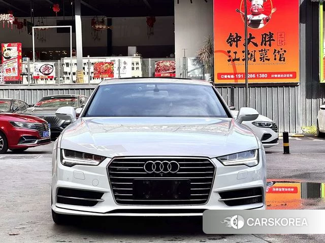 Audi A7 2018 Белый из Китая, фото 5