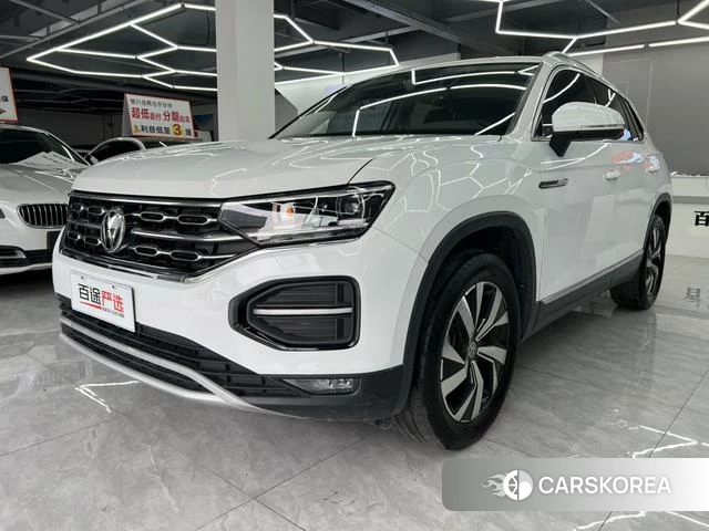 Volkswagen Tanyue 2022 Белый из Китая, фото 5