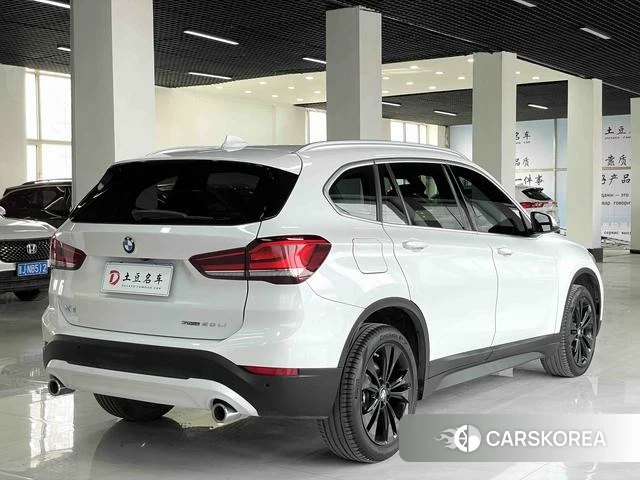 BMW X1 2021 Белый из Китая, фото 5